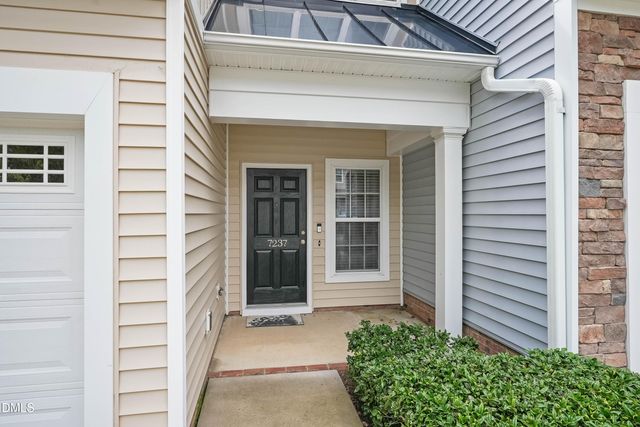 7237 Ladbrooke Street, Raleigh, NC 27617