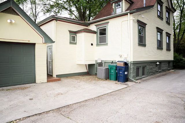 812 Augusta Street, Oak Park, IL 60302