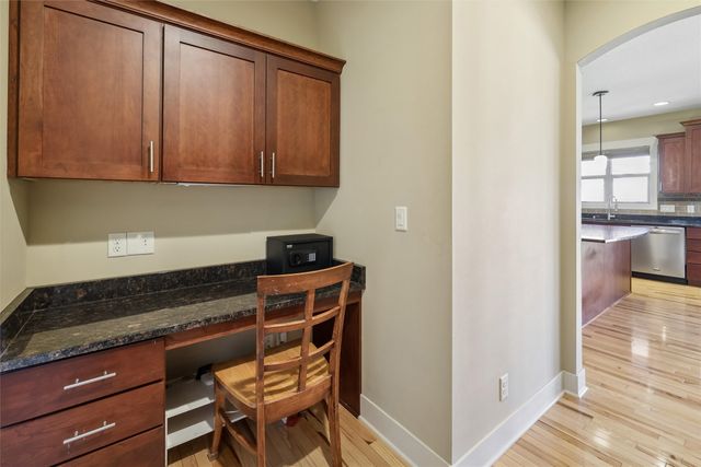 4012 140th Street, Urbandale, IA 50323