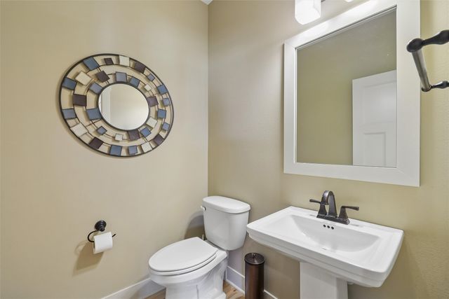 4012 140th Street, Urbandale, IA 50323