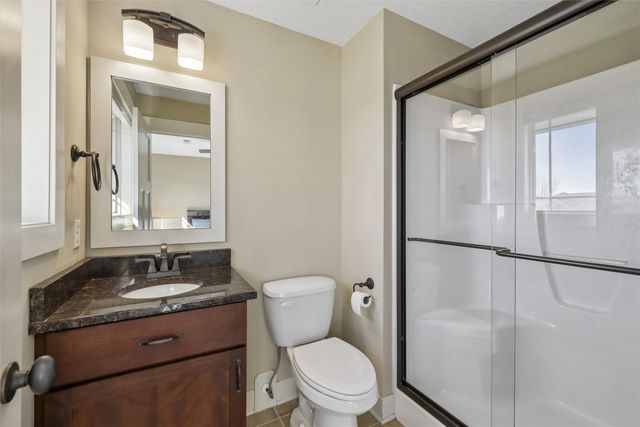 4012 140th Street, Urbandale, IA 50323