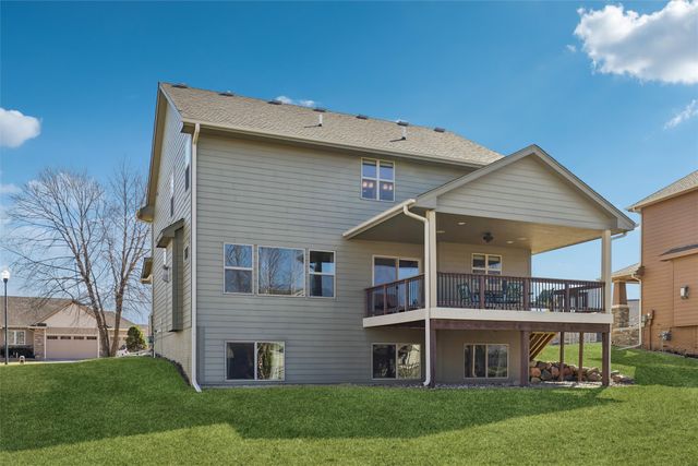 4012 140th Street, Urbandale, IA 50323