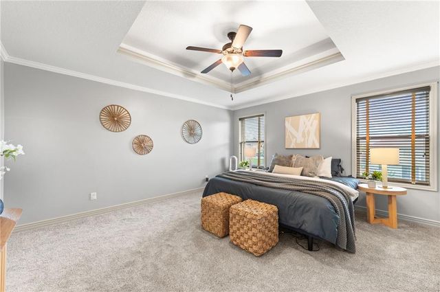 1412 SW Whistle Drive, Lee's Summit, MO 64082