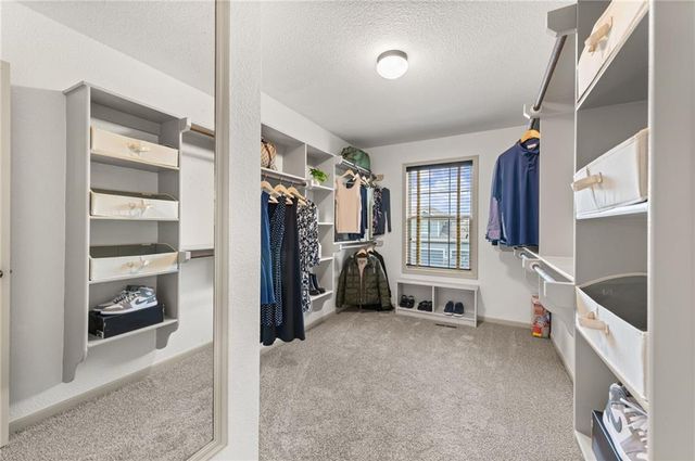 1412 SW Whistle Drive, Lee's Summit, MO 64082