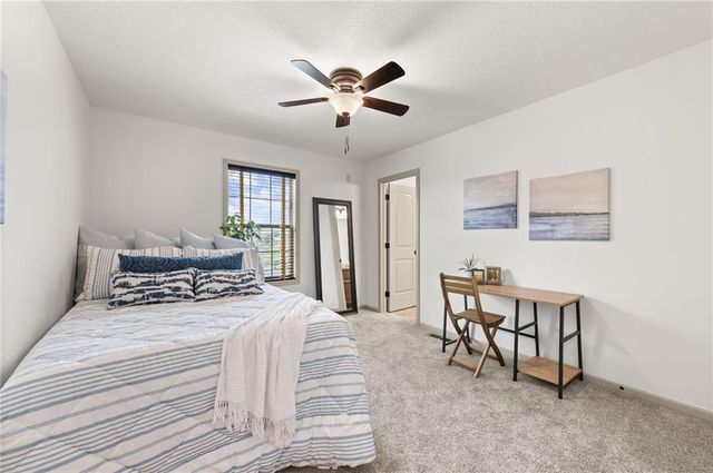 1412 SW Whistle Drive, Lee's Summit, MO 64082