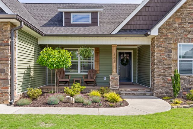 3401 Willow Lake Circle, Chattanooga, TN 37419