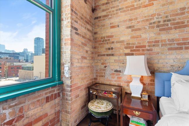 312 N MAY Street 4D, Chicago, IL 60607