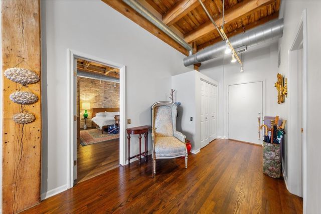 312 N MAY Street 4D, Chicago, IL 60607