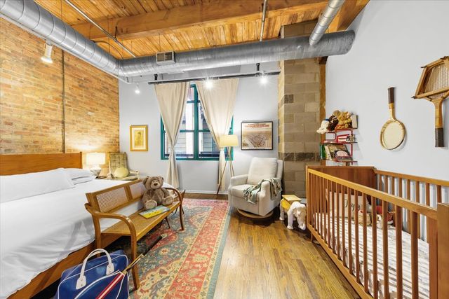 312 N MAY Street 4D, Chicago, IL 60607