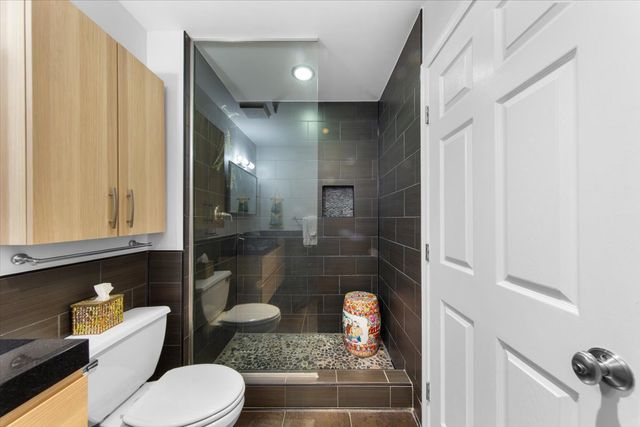 312 N MAY Street 4D, Chicago, IL 60607
