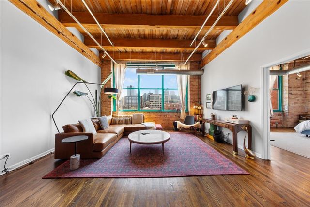 312 N MAY Street 4D, Chicago, IL 60607