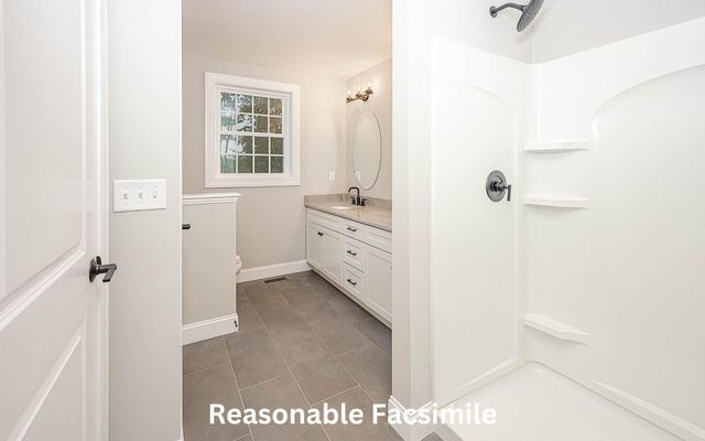 133 Lantern Drive, Sandown, NH 03873