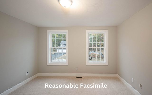 133 Lantern Drive, Sandown, NH 03873