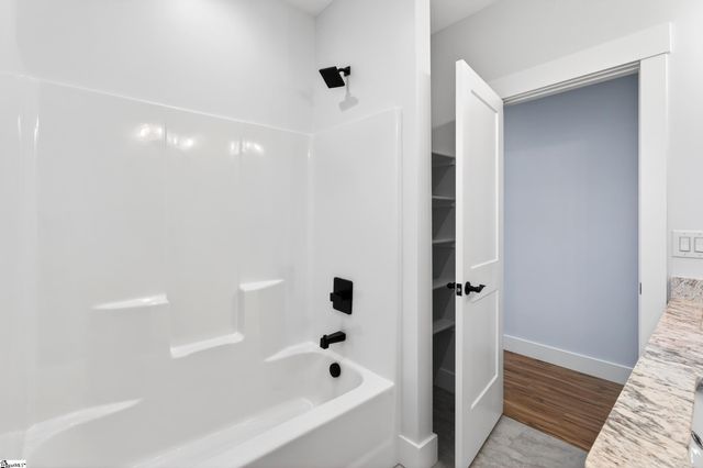 184 Woodland Avenue, Inman, SC 29349