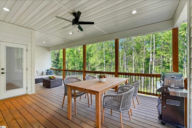 184 Woodland Avenue, Inman, SC 29349