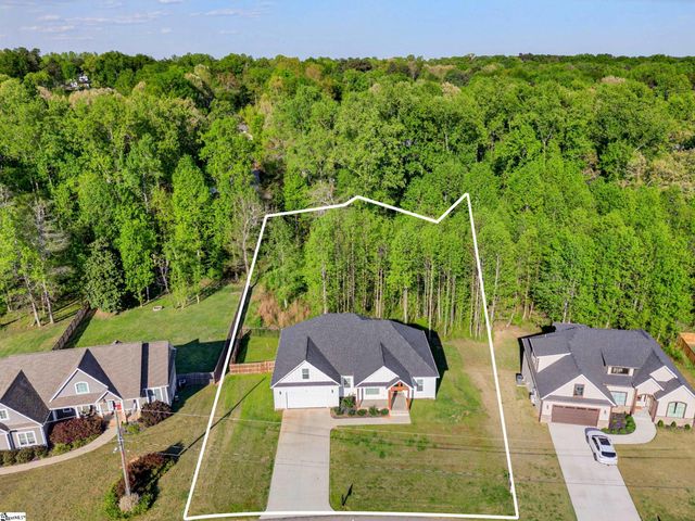 184 Woodland Avenue, Inman, SC 29349