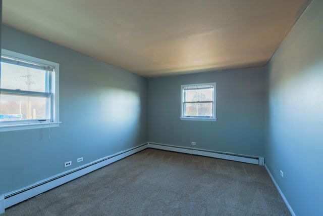 4410 W 111th Street 302, Oak Lawn, IL 60453