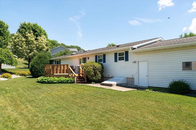 224 Eagles Bluff ROAD, La Crescent, MN 55947