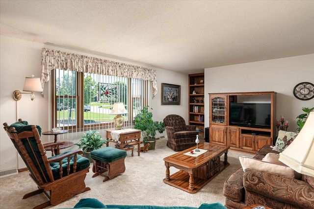 224 Eagles Bluff ROAD, La Crescent, MN 55947