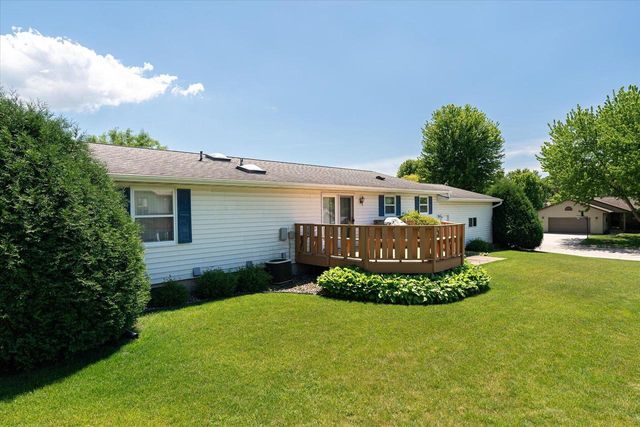 224 Eagles Bluff ROAD, La Crescent, MN 55947
