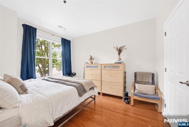 24 Ave At Port Imperial 126, West New York, NJ 07093