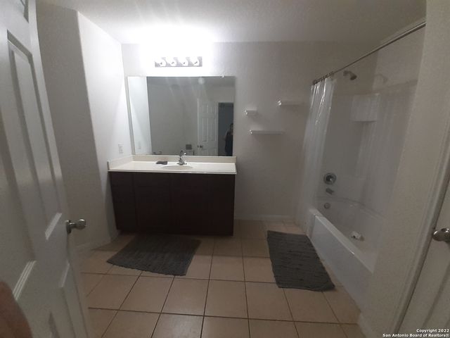 6843 Luckey Path, San Antonio, TX 78252