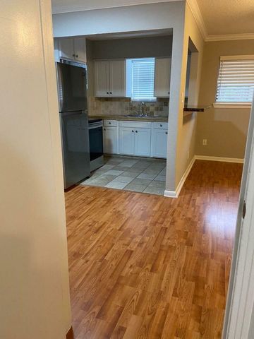405 Hawthorne Street 21, Houston, TX 77006