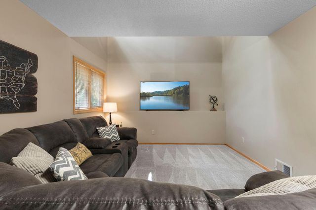 16840 56th Street NE, Rogers, MN 55374