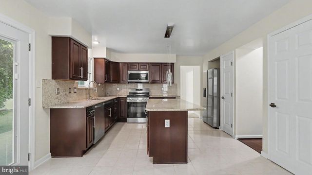 8604 CORY DR, Bowie, MD 20720