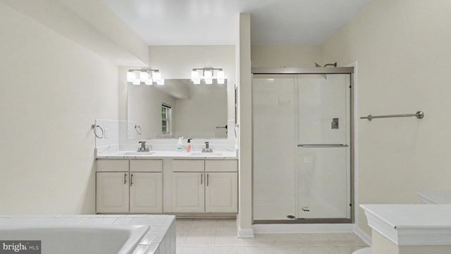 8604 CORY DR, Bowie, MD 20720