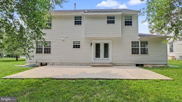 8604 CORY DR, Bowie, MD 20720