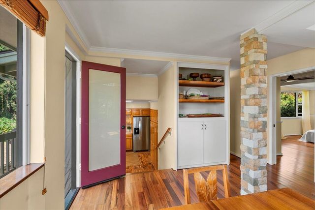 35 Kau St, Kula, HI 96790