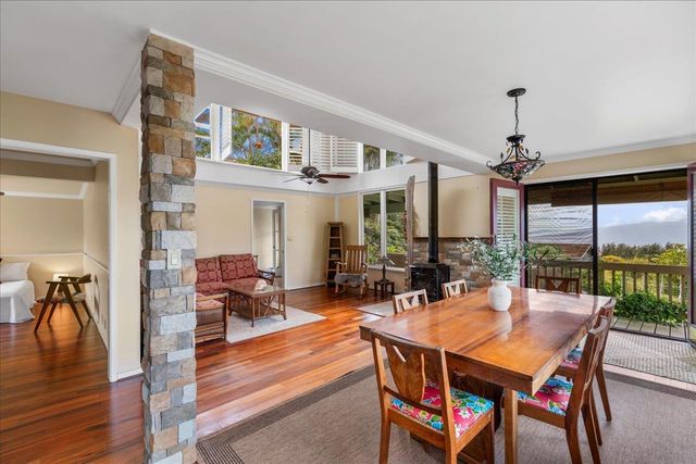 35 Kau St, Kula, HI 96790