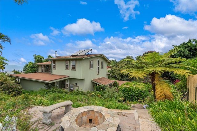 35 Kau St, Kula, HI 96790