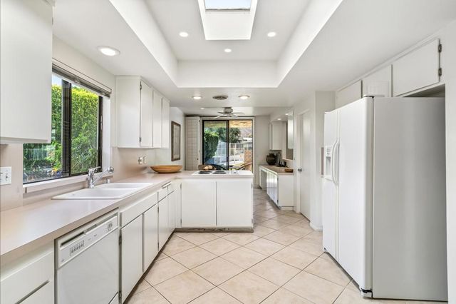 1575 Toledo Circle, Palm Springs, CA 92264