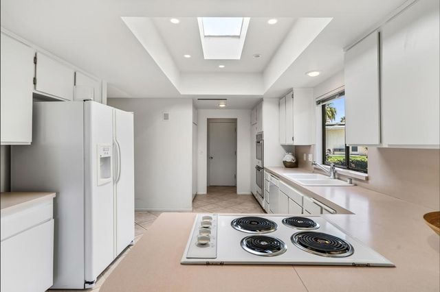 1575 Toledo Circle, Palm Springs, CA 92264