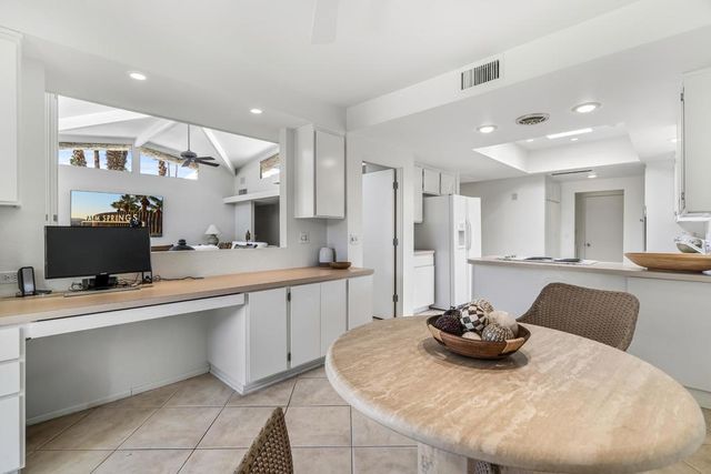 1575 Toledo Circle, Palm Springs, CA 92264