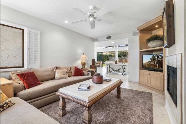 1575 Toledo Circle, Palm Springs, CA 92264