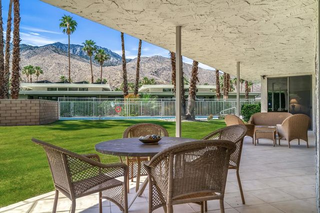 1575 Toledo Circle, Palm Springs, CA 92264