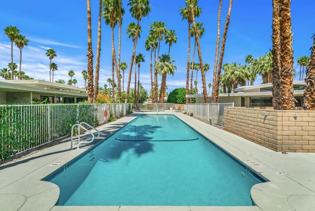 1575 Toledo Circle, Palm Springs, CA 92264
