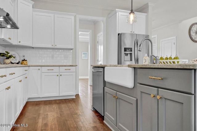 75 Fletcher Lane, Hampstead, NC 28443