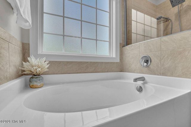 75 Fletcher Lane, Hampstead, NC 28443