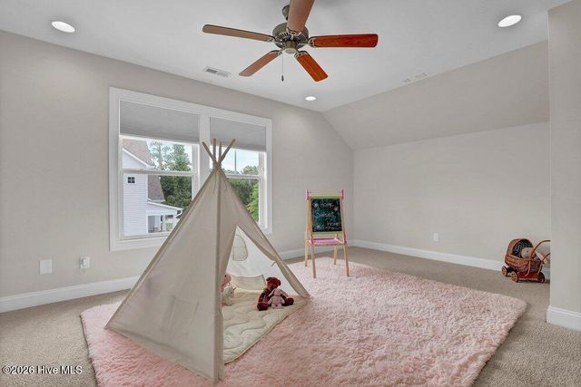 75 Fletcher Lane, Hampstead, NC 28443