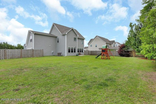 75 Fletcher Lane, Hampstead, NC 28443