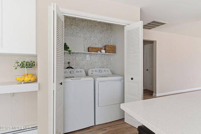 20 Paradise Boulevard, Toms River, NJ 08757