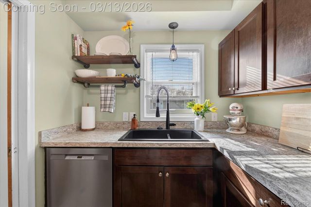 26117 Cubberness Street, St. Clair Shores, MI 48081