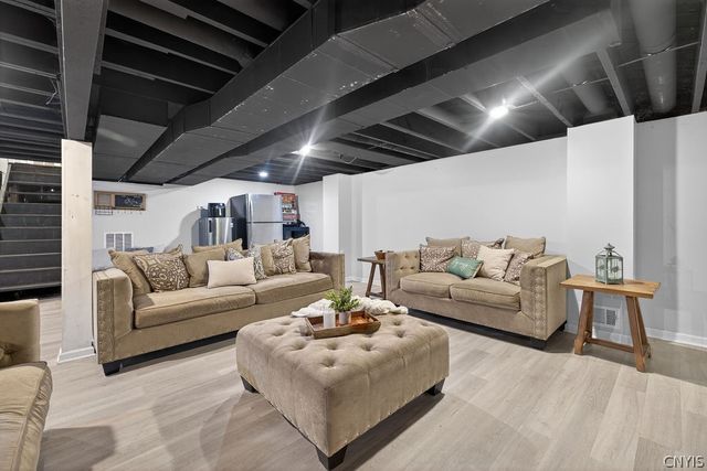 3602 Howlett Hill Road, Onondaga, NY 13031