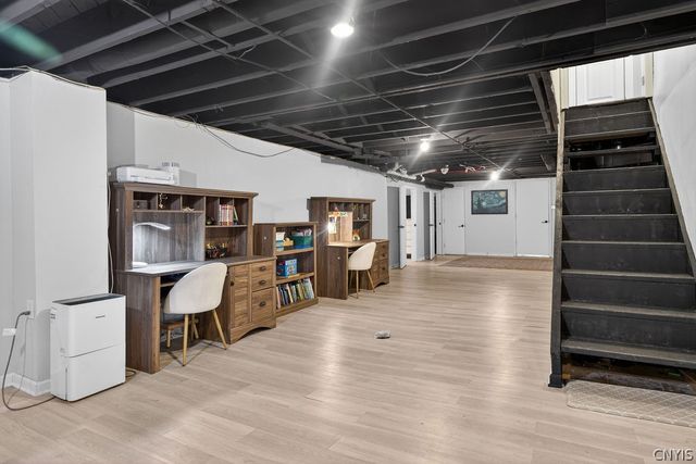 3602 Howlett Hill Road, Onondaga, NY 13031