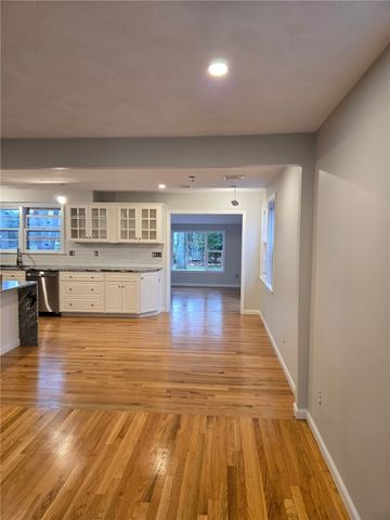 1 Angell Road, Lincoln, RI 02865