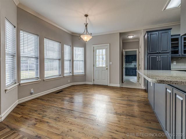 12512 S 18th Circle E, Jenks, OK 74037